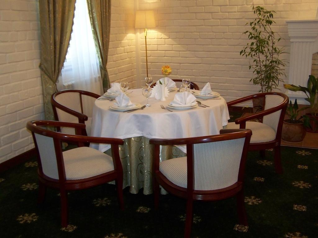 טשקנט Arien Plaza Hotel מראה חיצוני תמונה