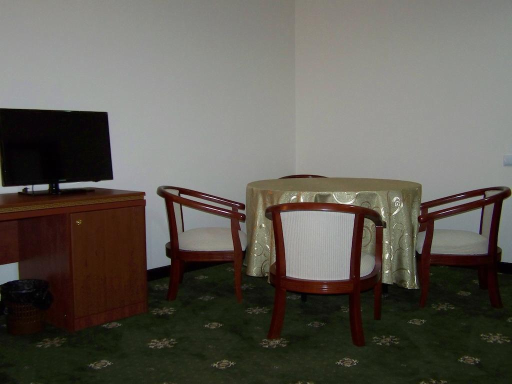 טשקנט Arien Plaza Hotel חדר תמונה