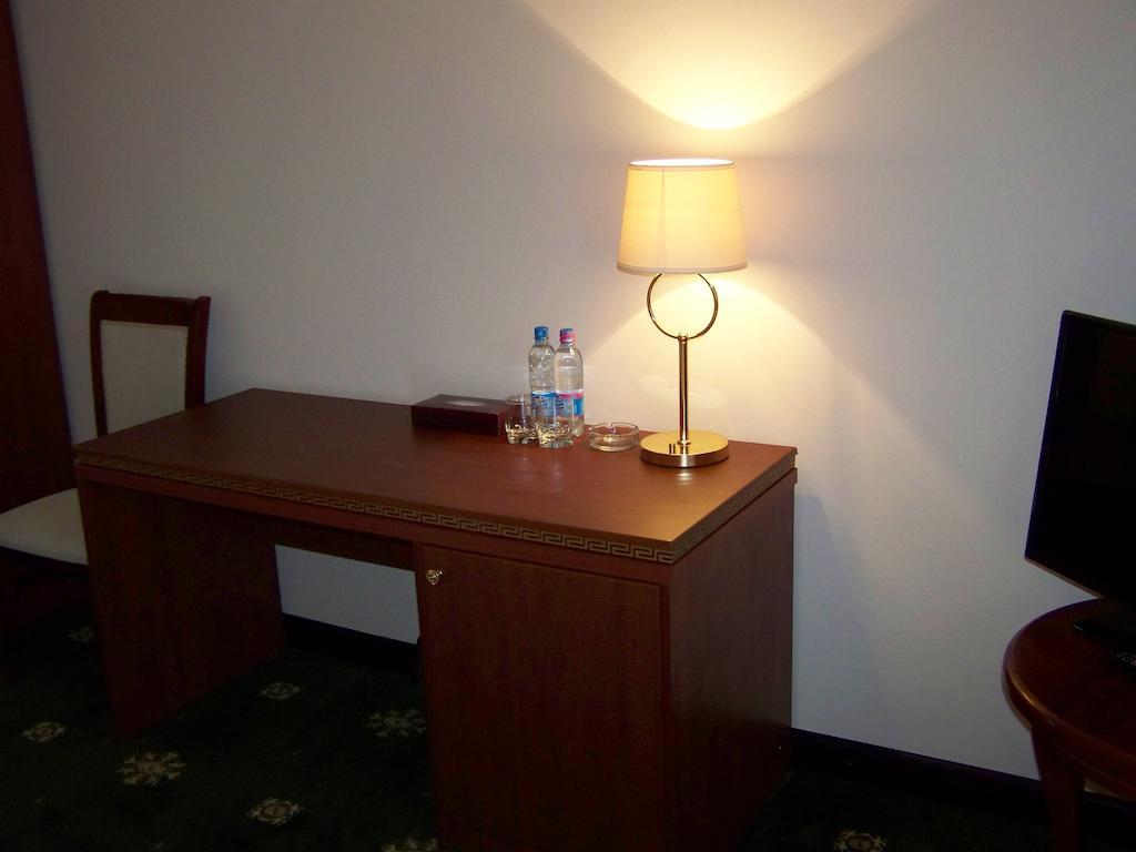 טשקנט Arien Plaza Hotel חדר תמונה